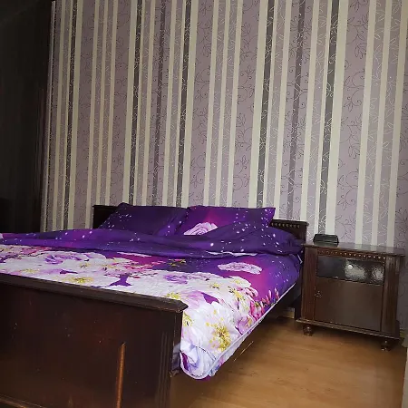 Libera Hostel *