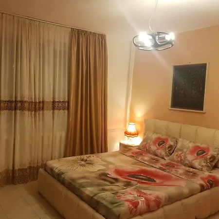 Libera Hostel *