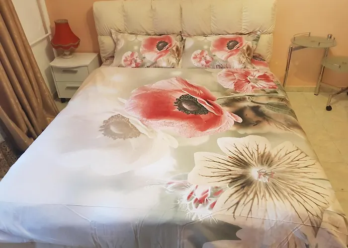 Libera Хостел *